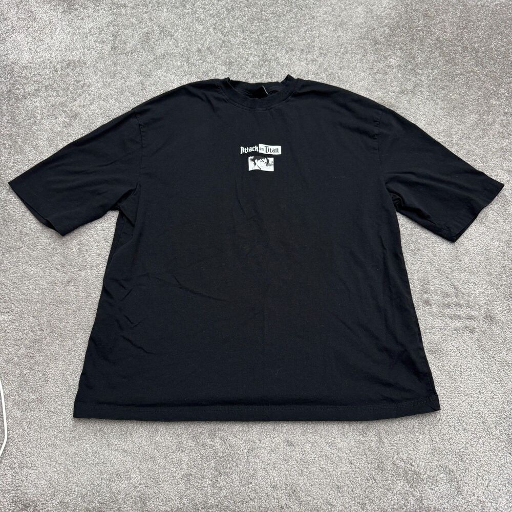 Defacto Attach On Titan Manga Graphic T-Shirt Young Men Small Black Anime Tee